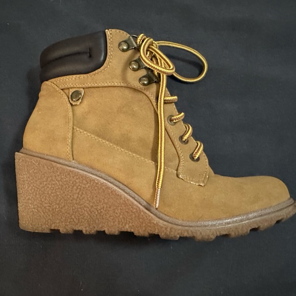 Wedge booties - Picture 3 of 4